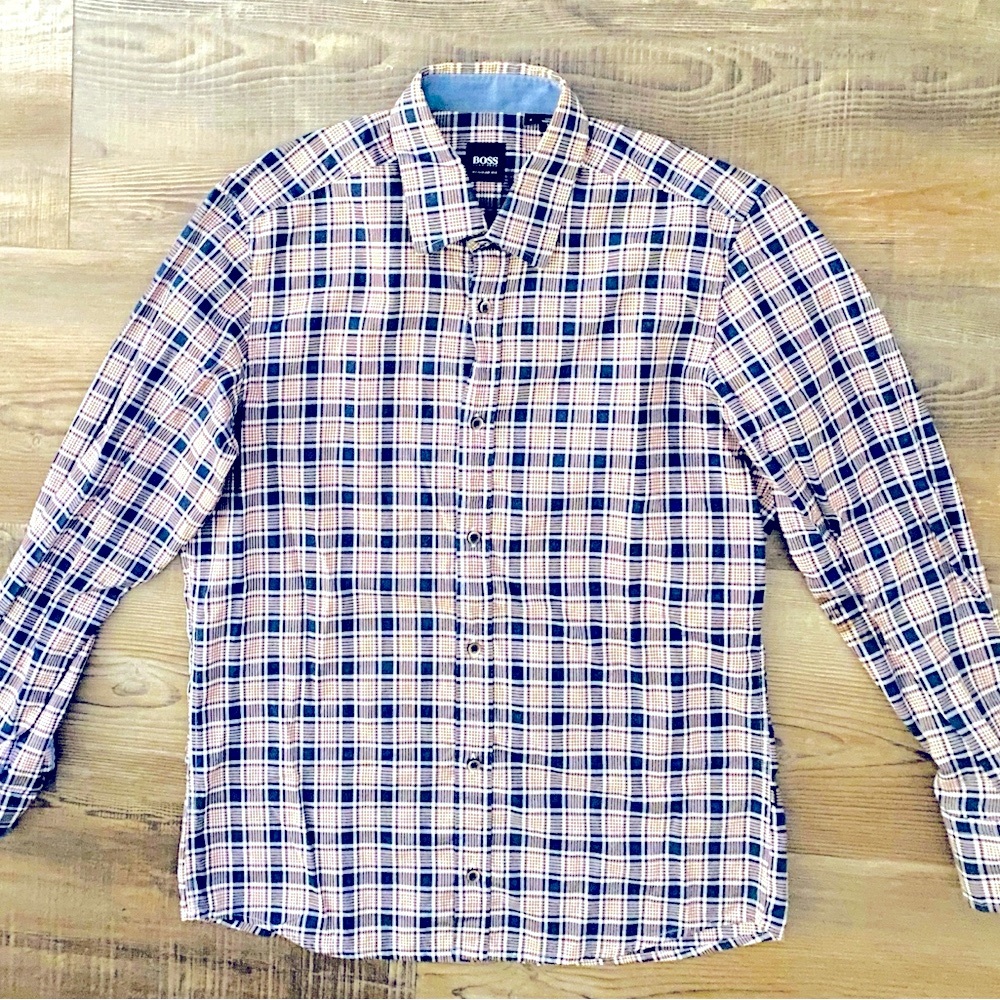 BOSS By Hugo Boss LS Pink and Navy Plaid regular fit  shirt size S